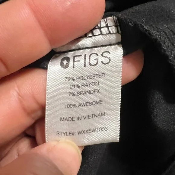 Rafaela Oversized Technical Collection Mandarin Collar Scrub Top in Black Small - Picture 10 of 11